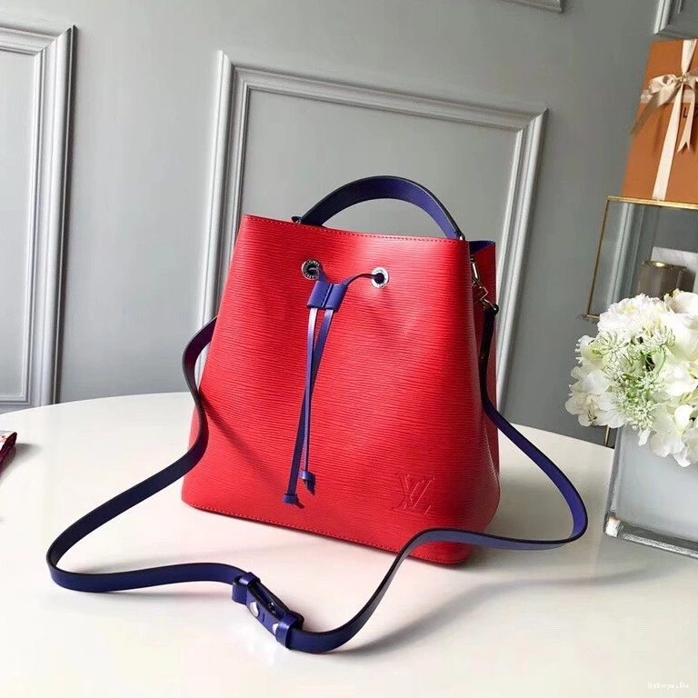 VUITTON LOUIS NÉONOÉ 0421